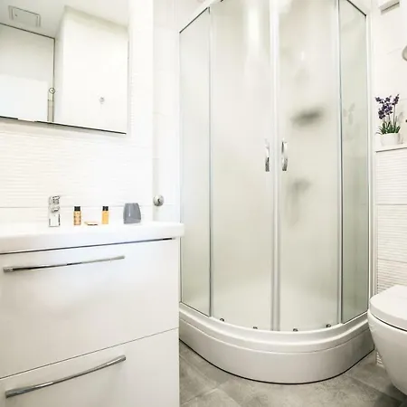 The Harmony 招待所