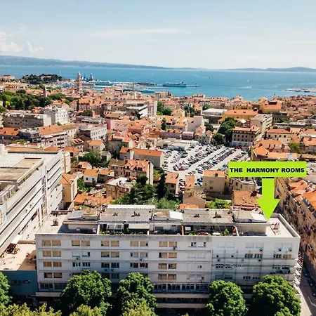 Pensionat The Harmony Split